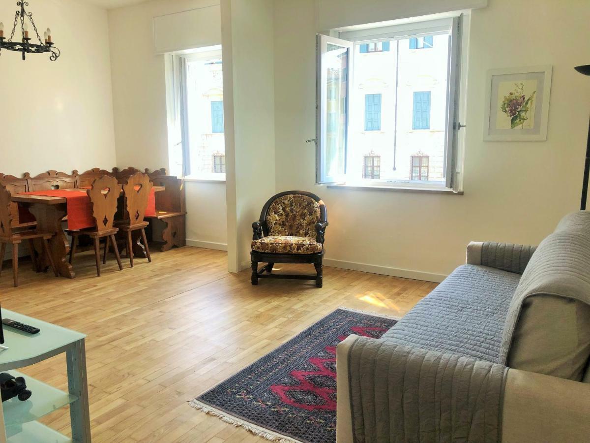 Appartamento Portapalio40 Con Parcheggio Werona Zewnętrze zdjęcie